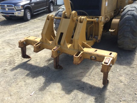 รถเรกด CAT 140H 2ZK7044 มือสองอเมริกา