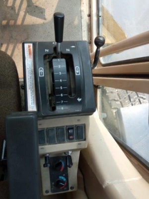 รถเรกด CAT 140H 2ZK7044 มือสองอเมริกา