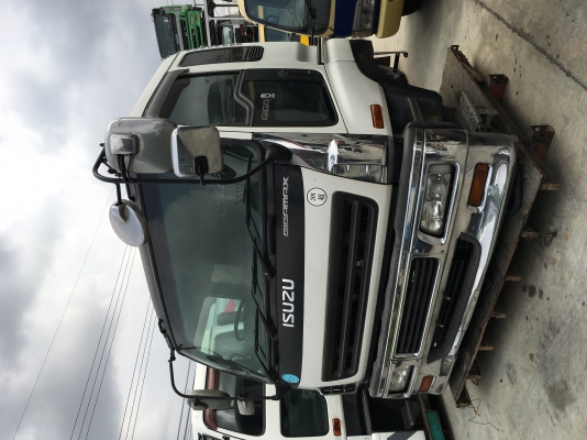 หัวเก๋ง  ISUZU  GIGA