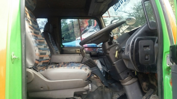 เทเลอร์10ล้อท้ายลาดยี่ห้อฮีโน่