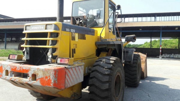 ขายค่ะ!!!รถตัก Komatsu wa320-3 เดิมๆ ตามรุ่น พร้อมใช้งาน เอกสารเล่มทะเบียน