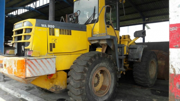 ขายค่ะ!!!รถตัก Komatsu wa320-3 เดิมๆ ตามรุ่น พร้อมใช้งาน เอกสารเล่มทะเบียน