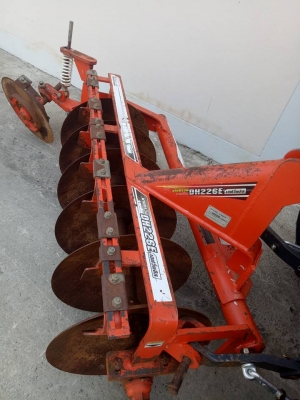 คูโบต้า L3608DT 4 WD รถเกรด A สีเดิมๆโรงงาน พร้อมผานตราช้าง