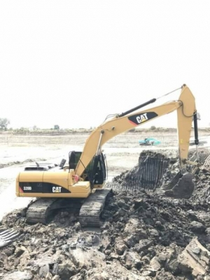 CAT 320D