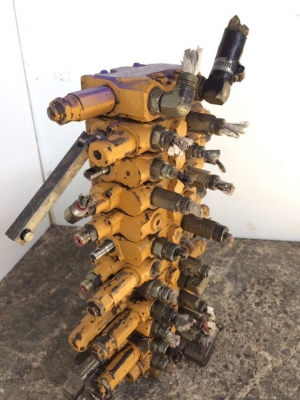 แพรคอลโทรลวาลว์ CAT303 เก่านอกราคา 25000 บาทรับประกัน