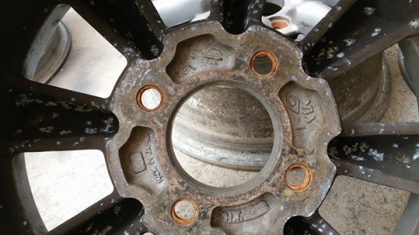 ขายล้อกล้วย ขอบ14" หน้า 6" et -1 หลัง7" et 10 4/114 .สีเดิมๆญี่ปุ่น หน้าตืนหลังลึก มีเบียด1วง นอกนั้นสวยๆครับ แท้ญี่ปุ่นมีปั้มครับ ยี่ห้อ magroadราคา12000บาท ดูของพระราม2 083 5996979 Id champ_rama2