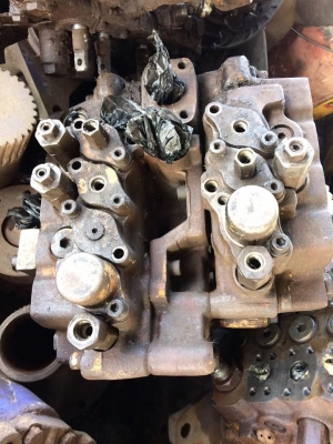 แพรคอลโทรลวาลว์ SUMITOMO 2008 F2 เก่าในเซียงกง 35000 บาท