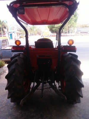 รถไถ 36 SP แรงปี  57 อุปกร 2 อย่าง    ผาน 6* 22  ตราช้าง  ซ. ม  400   นิด ฯฯ มือเดียวป้ายแดง  ราคาเบาฯฯ  355000   บาท  วันทูคอล 098 668-3479 dtac 0942839369 สิทธิ์ คับ