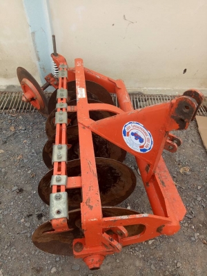 คูโบต้า L3001 ขนาด 30 แรง 4 สูบแรงดีมาก เก่านอกครับสภาพดีมาก พร้อมผานหลัง