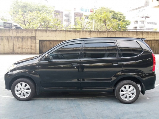 2007 TOYOTA AVANZA 1.5 E abs สีดำ สภาพสวยพร้อมใช้ไม่ต้องซ้อม