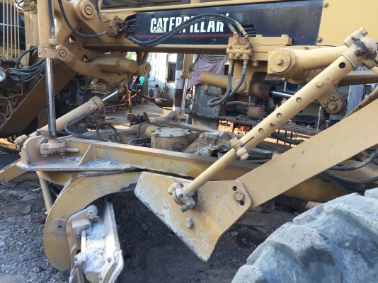 ขายรถเกรด CAT 12G-72V-2080 รถสวย มีระบบกิ๊ปล๊อค เครื่องเทอร์โบ ใบมียาว 12 ฟุด ยางหน้าหลังพร้อมใช้ เอกสารสัญญาซื้อขาย ราคา.1250000 ต่อรอง สนใจโทรจองด่วนที่081-3531946 ลาย(ID)081-3531946 ต่อ.บางนา ดูรถได้เลยครับที่ลำลูกกา