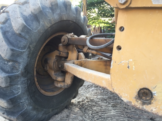 ขายรถเกรด CAT 12G-72V-2080 รถสวย มีระบบกิ๊ปล๊อค เครื่องเทอร์โบ ใบมียาว 12 ฟุด ยางหน้าหลังพร้อมใช้ เอกสารสัญญาซื้อขาย ราคา.1250000 ต่อรอง สนใจโทรจองด่วนที่081-3531946 ลาย(ID)081-3531946 ต่อ.บางนา ดูรถได้เลยครับที่ลำลูกกา