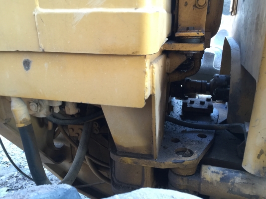 ขายรถเกรด CAT 12G-72V-2080 รถสวย มีระบบกิ๊ปล๊อค เครื่องเทอร์โบ ใบมียาว 12 ฟุด ยางหน้าหลังพร้อมใช้ เอกสารสัญญาซื้อขาย ราคา.1250000 ต่อรอง สนใจโทรจองด่วนที่081-3531946 ลาย(ID)081-3531946 ต่อ.บางนา ดูรถได้เลยครับที่ลำลูกกา