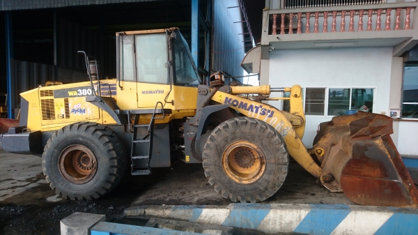 ขายรถตักล้อยาง KOMATSU WA380-6 (สภาพดี ราคาถูกถูก)