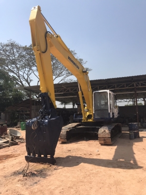 ขายด่วน รถแบ็คโฮ  KOMATSU PC220-5