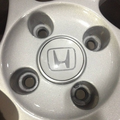 ขนาด 15 นิ้ว สภาพสวย ไมคดไม่ดุ้ง ตจว จัดส่งได้ ขนาด 15 นิ้ว สภาพสวย ไมคดไม่ดุ้ง ตจว จัดส่งได้