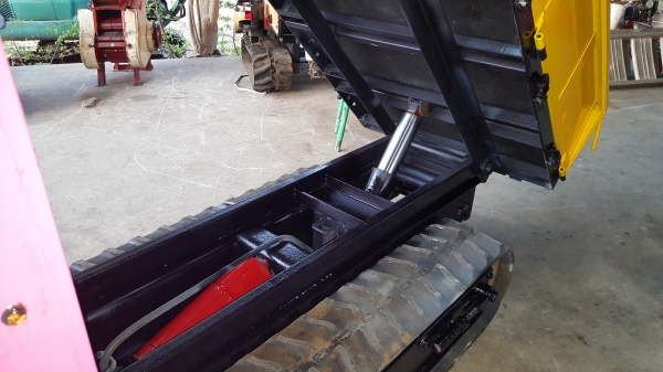 ยกดั้ม 2 ระบบ 7 แรง 4 จังหวะ บรรทุก ได้ 650 กิโล พร้อมใช้งาน