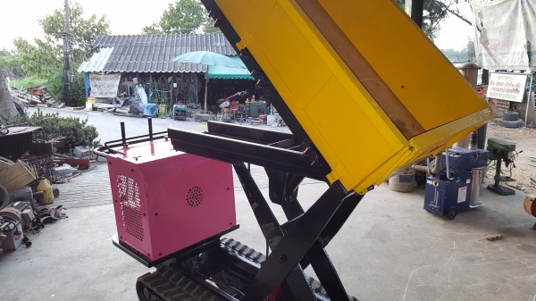 ยกดั้ม 2 ระบบ 7 แรง 4 จังหวะ บรรทุก ได้ 650 กิโล พร้อมใช้งาน