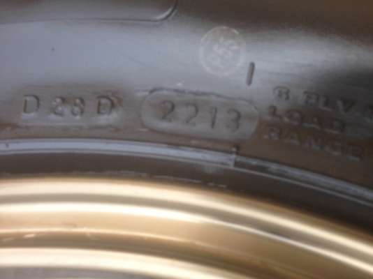 ลดสุดๆๆล้อหร้อมยาง 31 ปลายปี 13 ของแถมๆ