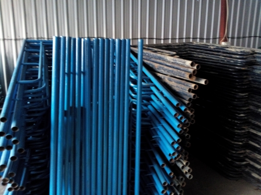 นั่งร้านมือสอง