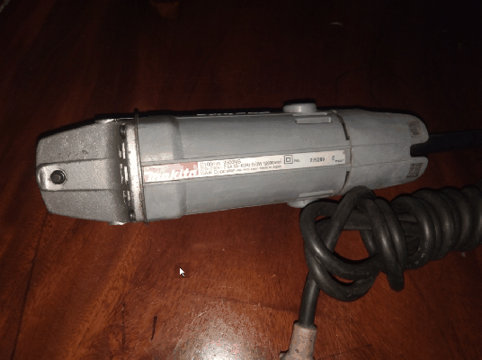 -ขายหินเจียร4นิ้ว MAKITA 9500NB 570W. 12000/min -ขายหินเจียร4นิ้ว MAKITA 9500NB 570W. 12000/min