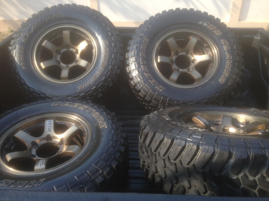 ลดสุดๆๆล้อหร้อมยาง 31 ปลายปี 13 ของแถมๆ ลดสุดๆๆล้อหร้อมยาง 31 ปลายปี 13 ของแถมๆ