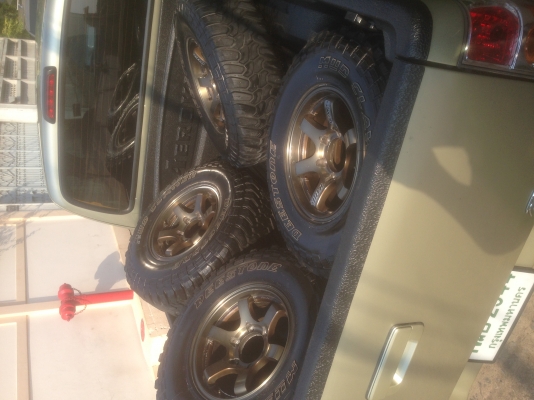 ลดสุดๆๆล้อหร้อมยาง 31 ปลายปี 13 ของแถมๆ