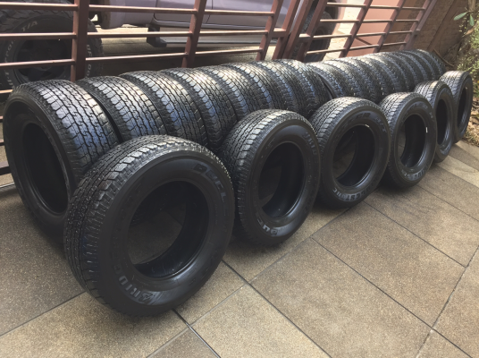 ยาง Bridgestone 245 70 16 ปลายปี16 มา6ชุด ดอกเต็ม ไม่มีปะ เนื้อนิ่มๆ ใช้ยาว ราคาไม่แพง