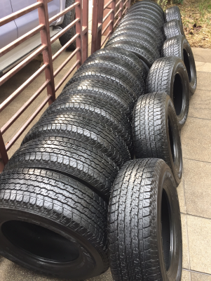 ยาง Bridgestone 245 70 16 ปลายปี16 มา6ชุด ดอกเต็ม ไม่มีปะ เนื้อนิ่มๆ ใช้ยาว ราคาไม่แพง