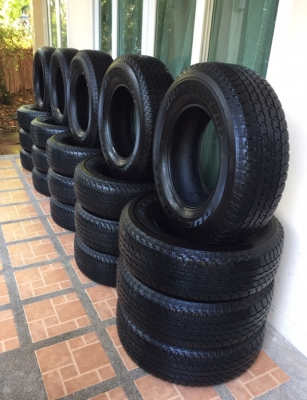 ยาง Bridgestone 245 70 16 ปลายปี16 มา6ชุด ดอกเต็ม ไม่มีปะ เนื้อนิ่มๆ ใช้ยาว ราคาไม่แพง