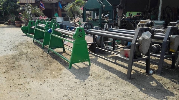 เครื่องม้วนเหล็กแผ่นประกอบใหม่ 6 ฟุต เพลาตัน ม้วนหนา 3 มิล ไฟ 380V มาเทสก่อนได้