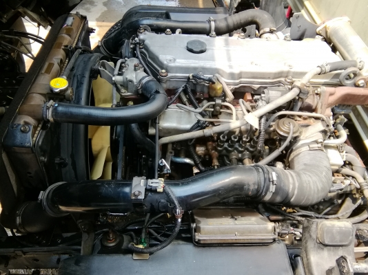 6 ล้อกลาง *EURO.3* ISUZU NQR 175 แรงม้า *คอมมอนเรว * ยาว 5.50ม.* รถสวยเดิม+สวยจริง *รถห้างแท้ * (มีเล่มพ้อมโอน)