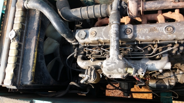 ขาย 890,000 KOBELCO sk 200-5 super  เล่มทะเบียน ไฟฟ้าครบ เครื่องดี ปั้มแรง เอวแน่น ช่วงล่างเต็ม รถอยู่ กทม. 090-772-3710 090-772-3708