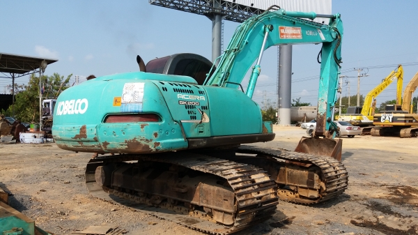 ขาย 890,000 KOBELCO sk 200-5 super  เล่มทะเบียน ไฟฟ้าครบ เครื่องดี ปั้มแรง เอวแน่น ช่วงล่างเต็ม รถอยู่ กทม. 090-772-3710 090-772-3708