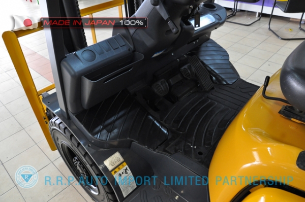 ขายรถโฟล์คลิฟท์มือสอง TCM รุ่น FHD25T3-2S500255 นำเข้าจากประเทศญี่ปุ่น 100\% ไม่เคยใช้งานในประเทศไทย