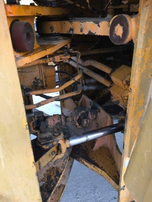 KOMATSU 530
