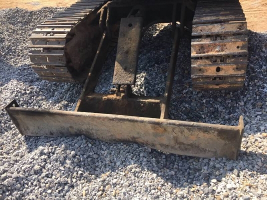 KOMATSU  PC20-7  ราคา 125,000 บาท เครื่องดี ปั้มใช้ โช่หนา เอวแน่น เอกสารชื้อขาย  รถอยู่ จ.ร้อยเอ็ด โทร&amp;ไอดีไลน์ 0610710295