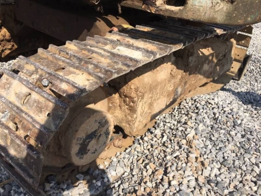 KOMATSU  PC20-7  ราคา 125,000 บาท เครื่องดี ปั้มใช้ โช่หนา เอวแน่น เอกสารชื้อขาย  รถอยู่ จ.ร้อยเอ็ด โทร&amp;ไอดีไลน์ 0610710295