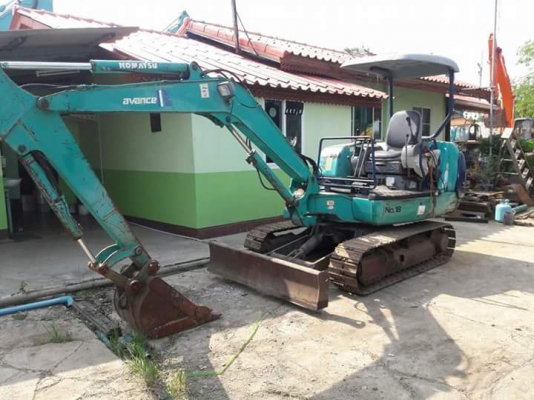 ขายKOMATSU PC35R-8  เก่าญี่ปุ่นแท้   สภาพสวย  เครื่องปั๊มดี   พร้อมใช้  โทร  089-3818694  ดวงนภา