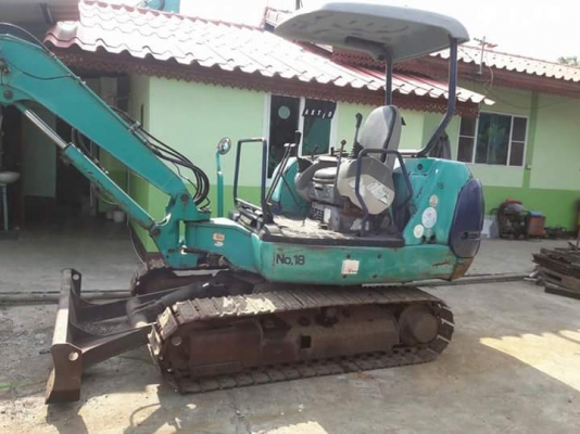 ขายKOMATSU PC35R-8  เก่าญี่ปุ่นแท้   สภาพสวย  เครื่องปั๊มดี   พร้อมใช้  โทร  089-3818694  ดวงนภา