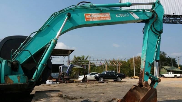 ขายด่วน!! KOBELCO sk 200-5 super ค่ะ