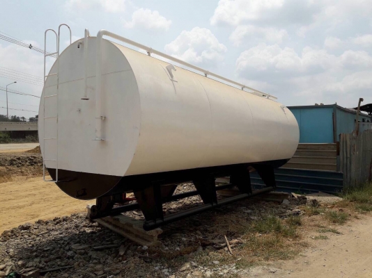 ถังน้ำมัน 20,000 ลิตร สภาพสวย เหล็กหนา เคาะราคาที่ 85,000.- ครับ เพิ่งทำสีใหม่ไฉไล เนี๊ยบนิ้ง ถังน้ำมัน 20,000 ลิตร สภาพสวย เหล็กหนา เคาะราคาที่ 85,000.- ครับ เพิ่งทำสีใหม่ไฉไล เนี๊ยบนิ้ง