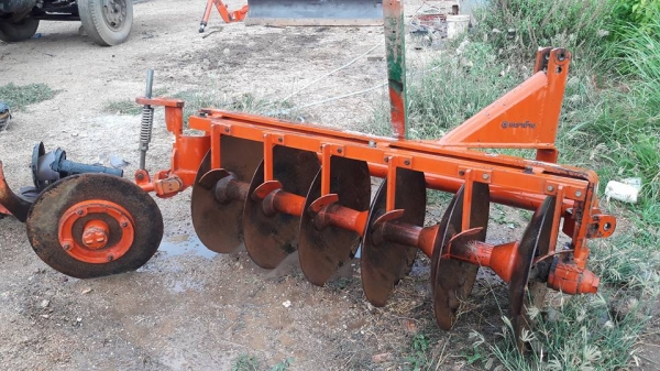 ขายคูโบต้า l3408dt ดันหน้า สภาพพร้อมใช้งาน เล่มทะเบียนพร้อม