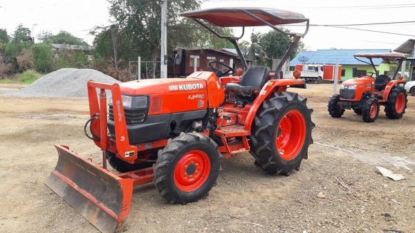 ขายคูโบต้า l3408dt ดันหน้า สภาพพร้อมใช้งาน เล่มทะเบียนพร้อม