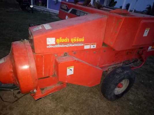 เครื่องอัดฟางคูบูต้า130Plusใช้ต่อพ่วงรถไถลดราคา180000 เครื่องอัดฟางคูบูต้า130Plusใช้ต่อพ่วงรถไถลดราคา180000