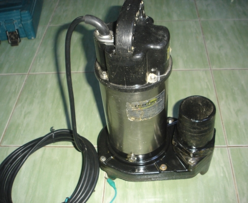 ขายปั๊มแช่แสตนเลส mitsubishi ssp-755s ท่อ3" 220v. 750w.