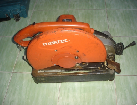 ขายแท่นตัดไฟเบอร์ 14 นิ้ว 2,000 วัตต์ Maktec รุ่น MT241