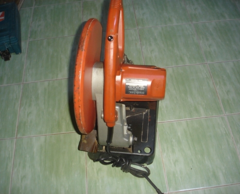 ขายแท่นตัดไฟเบอร์ 14 นิ้ว 2,000 วัตต์ Maktec รุ่น MT241