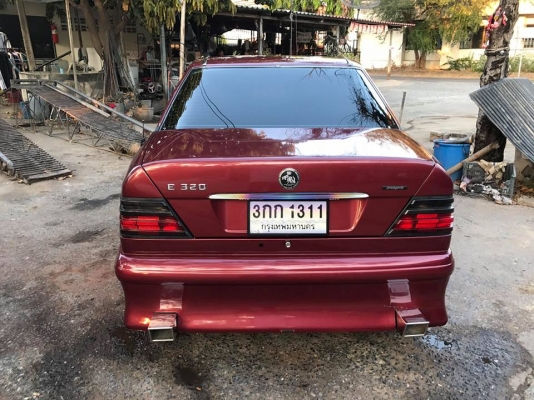 Mercedes benz E230 Year 1990 Mercedes benz E230 Year 1990