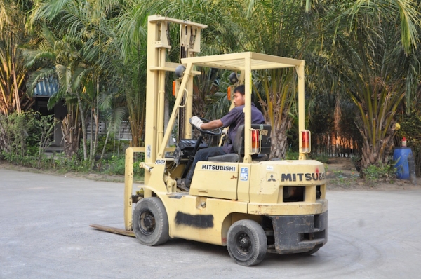 (ลดกระหน่ำ)ขายFORKLIFT MITSUBISHI FG15(1.5ตัน) เสา5เมตร(งาสไลด์) สวยเดิมจากญี่ปุ่น ยังไม่เคยใช้ในไทย 125,000เท่านั้น!!